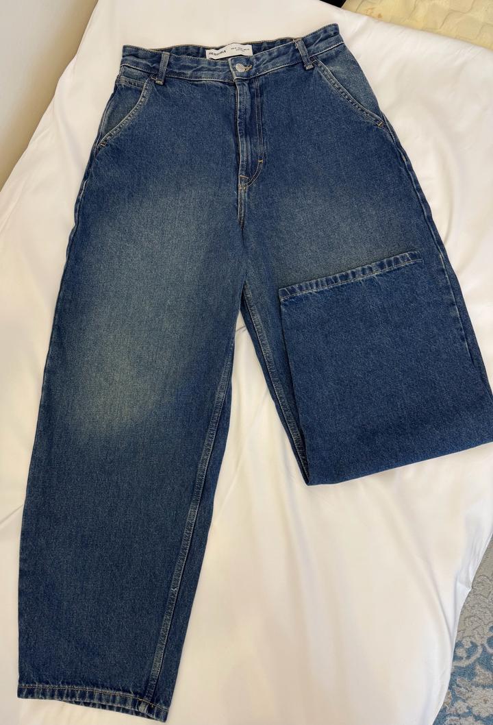 Джинсы Bershka