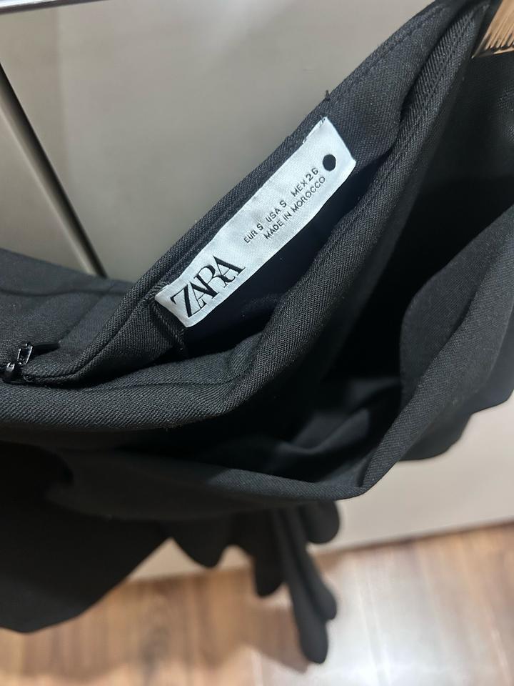 Zara юбка limited edition