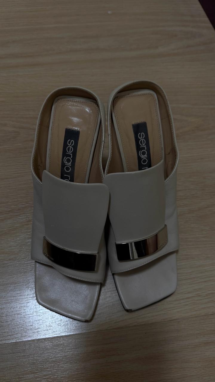 Боссоножки Sergio Rossi