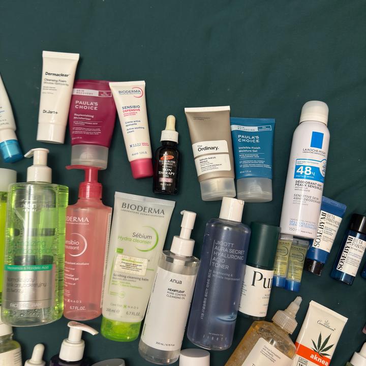 Уходовая + декоративная косметика (цены - в личку📌)