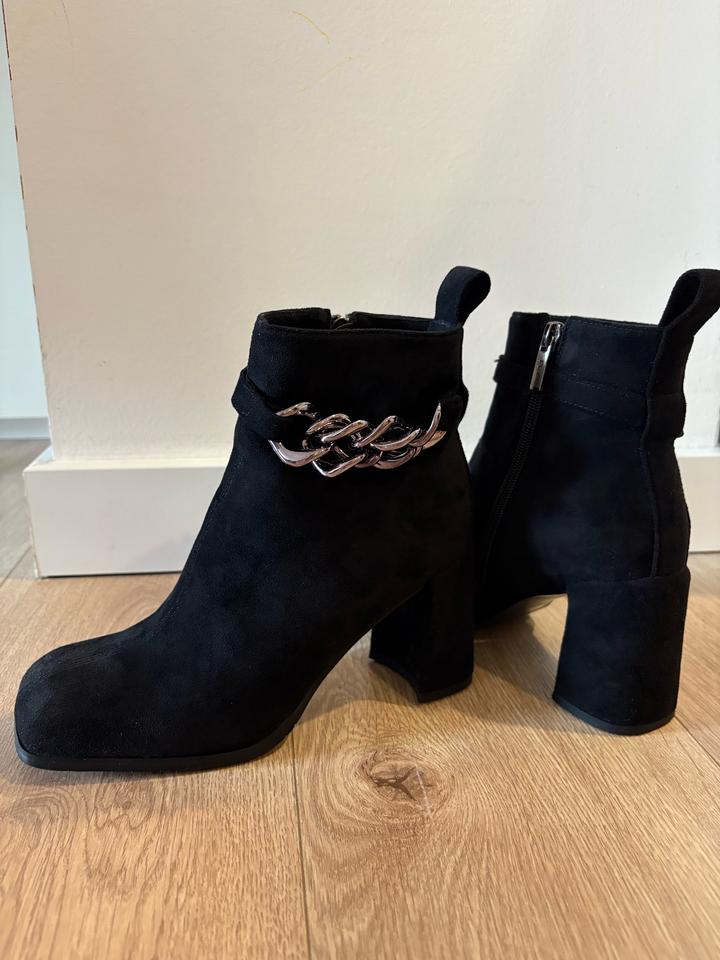 Демисезонные ботильоны