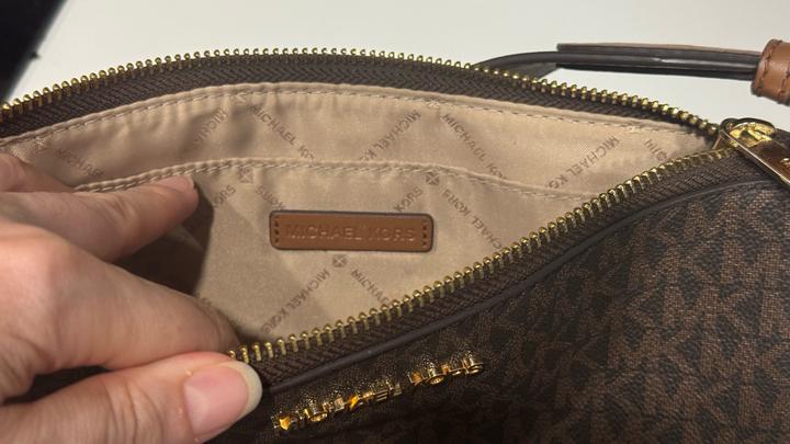 Сумка от Michael Kors