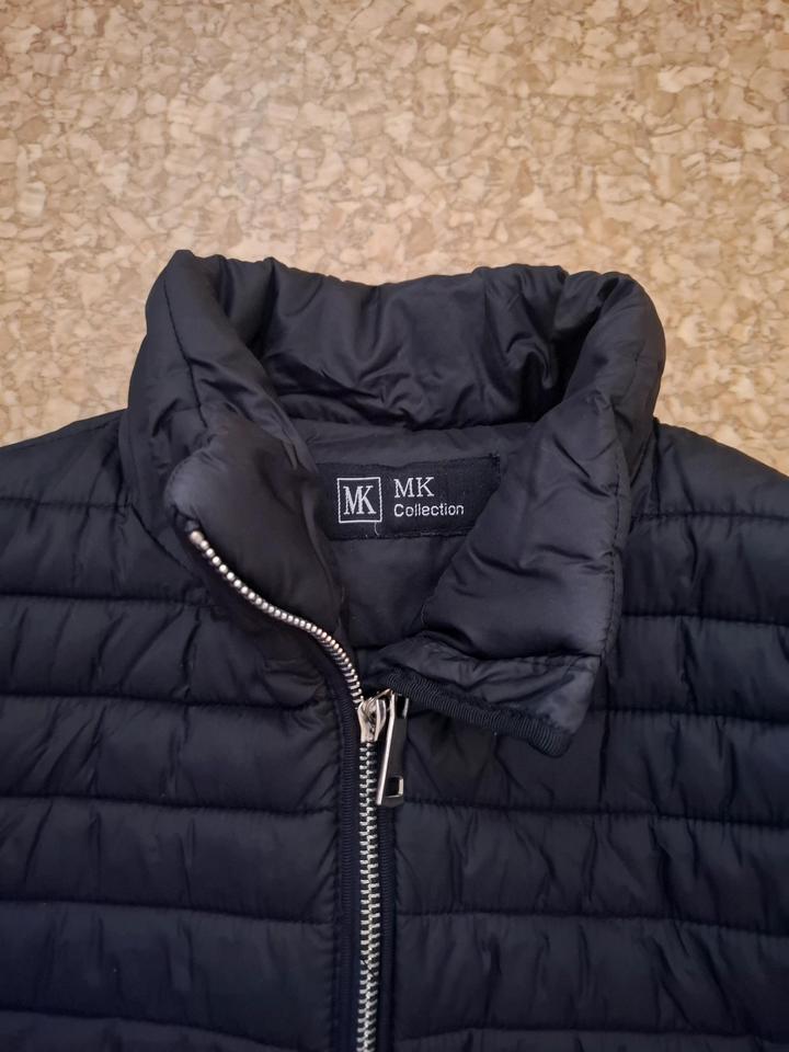 Продам куртку