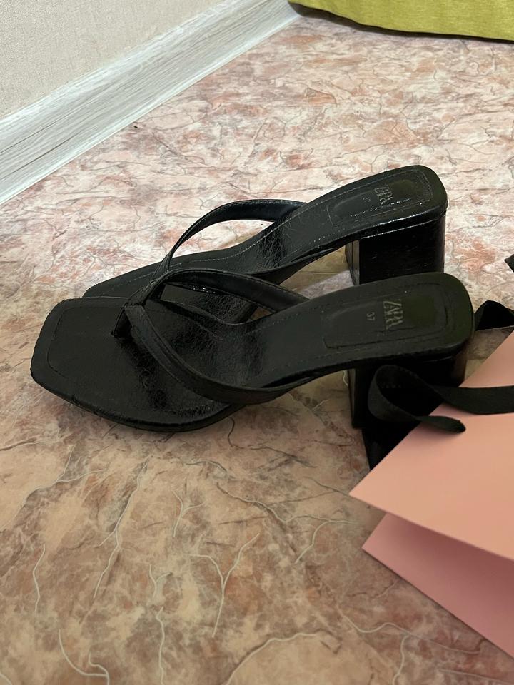 Zara туфельки