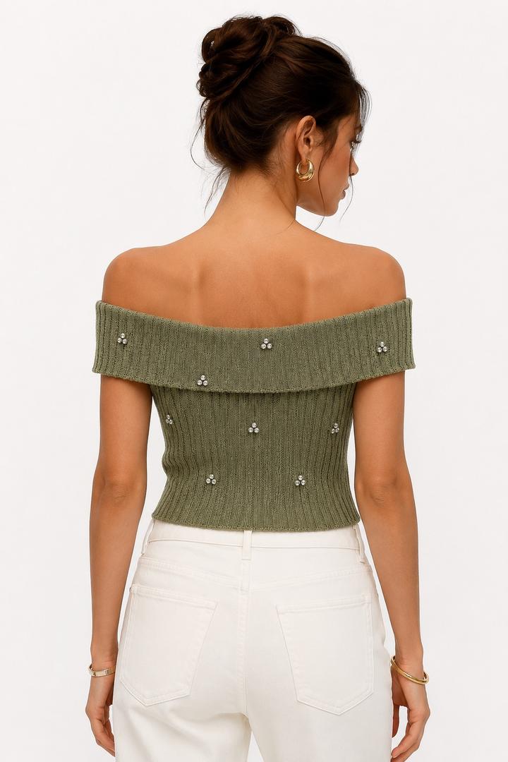 Топ Zara с открытыми плечами и камнями