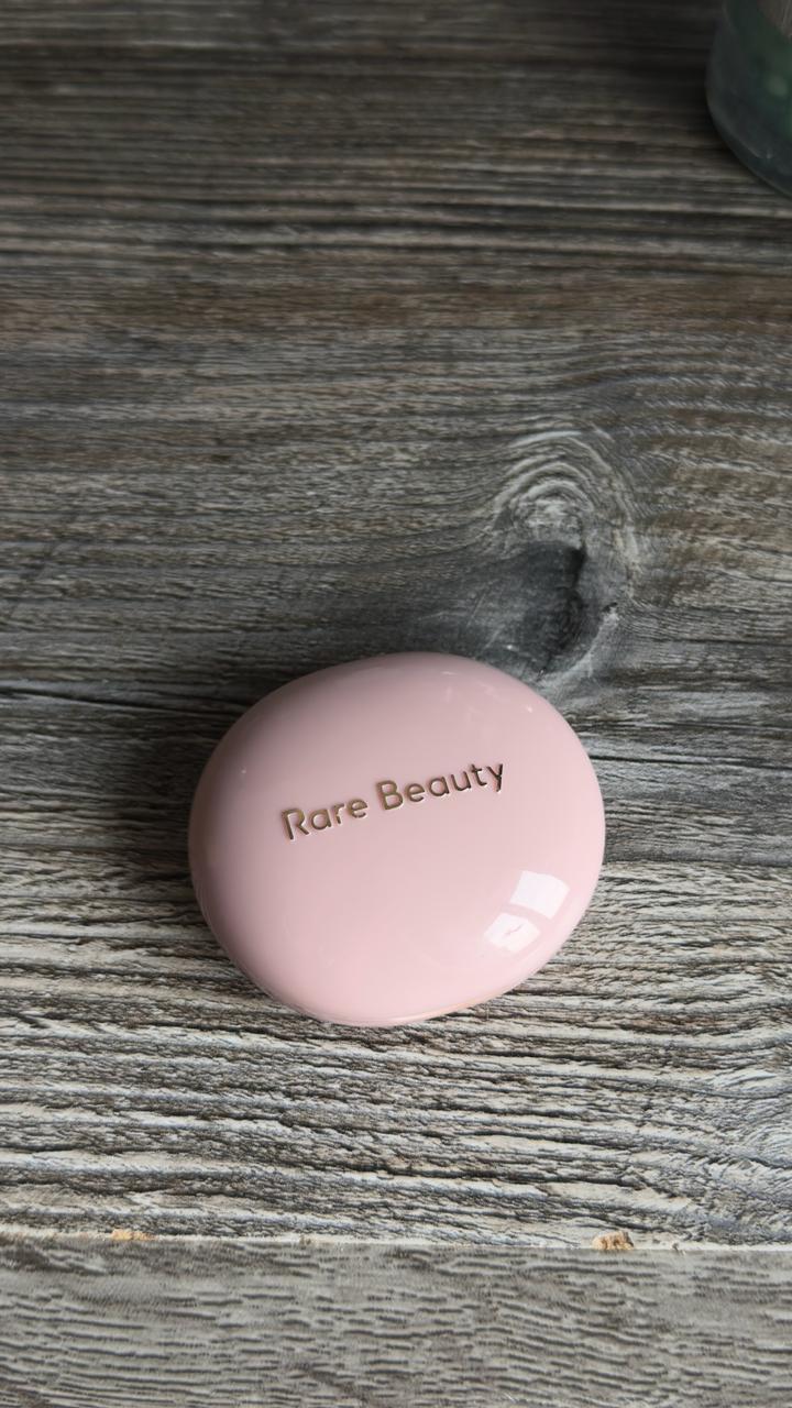 Румяна rare beauty