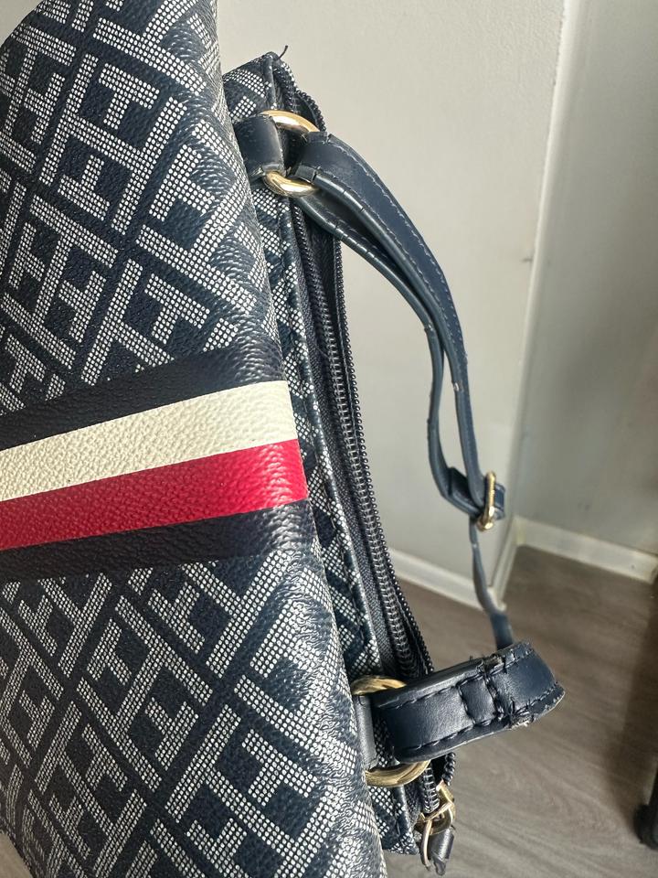 Сумка Tommy Hilfiger