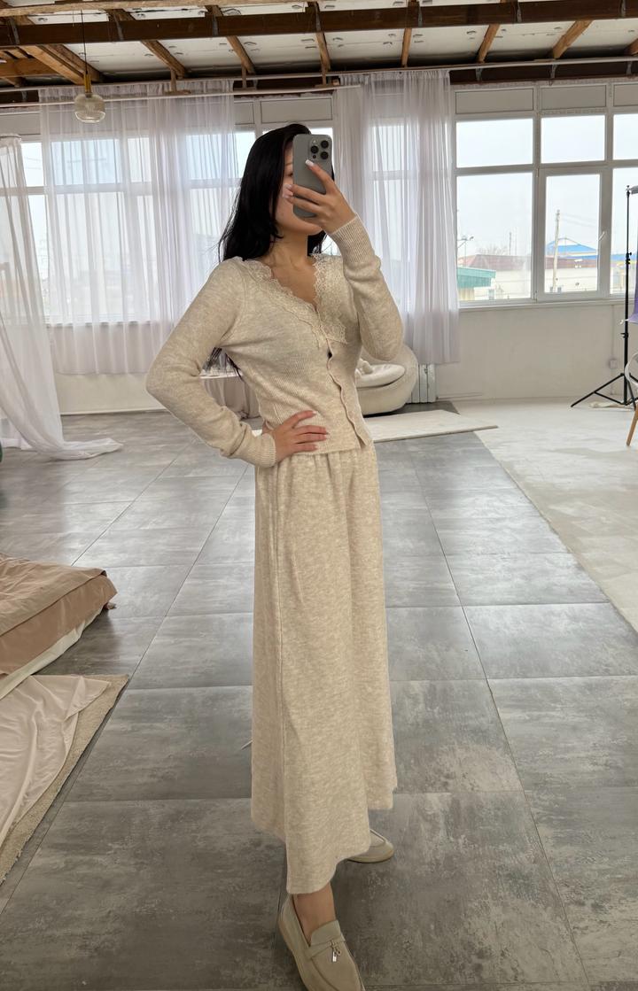 Бежевая двойка