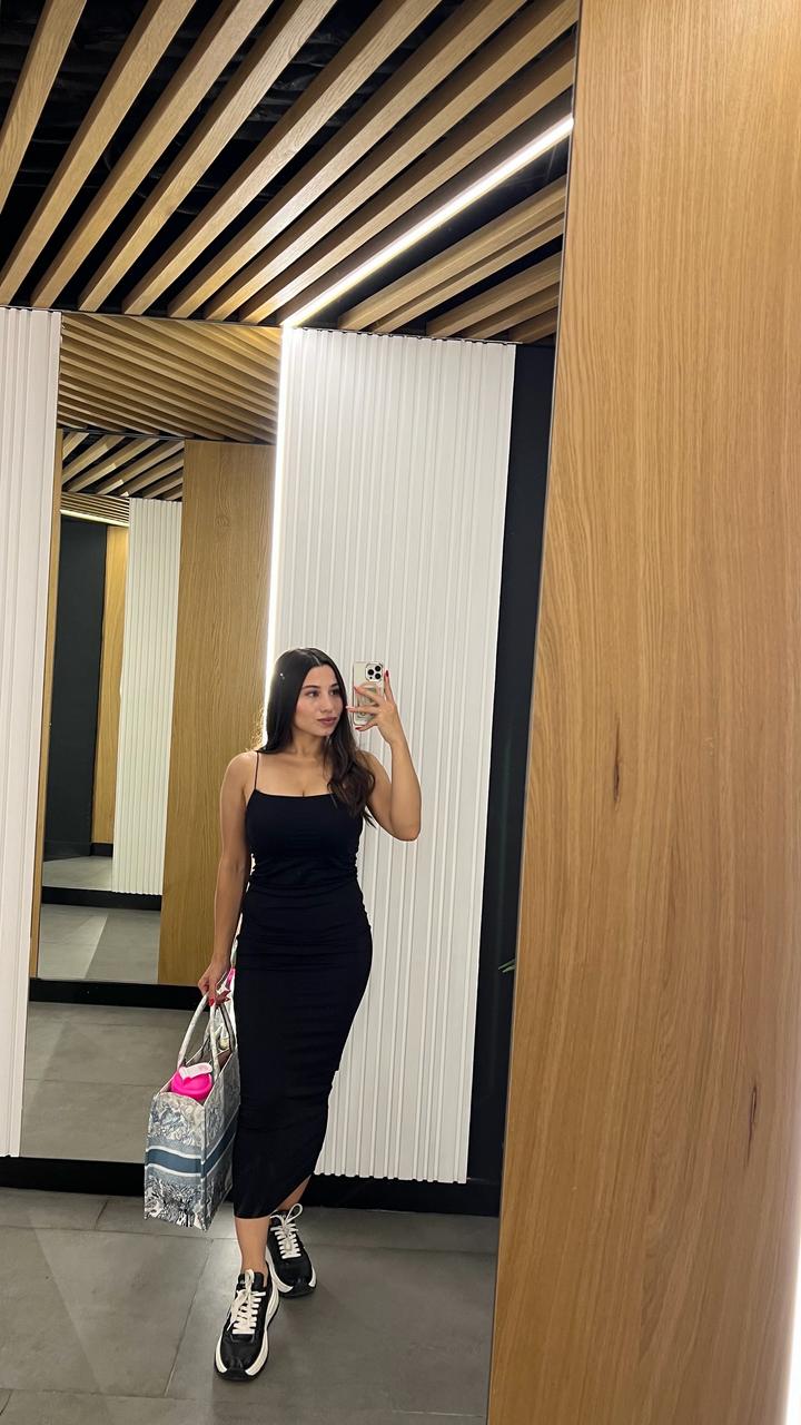 Платье под skims от Zara, размер XS в черном цвете, облегает