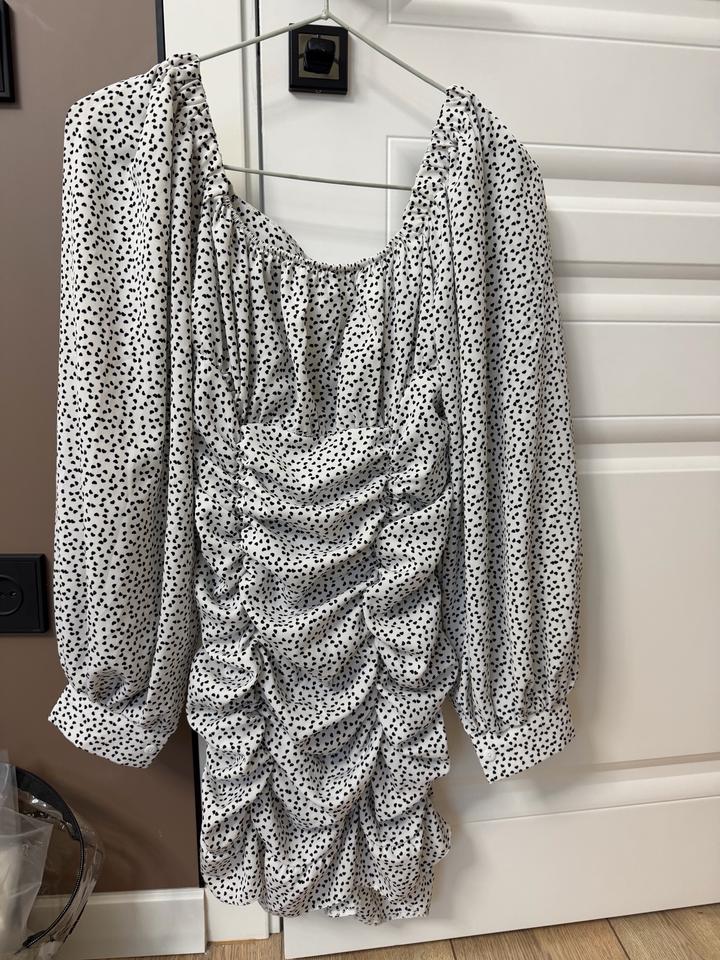 Платье сердечками