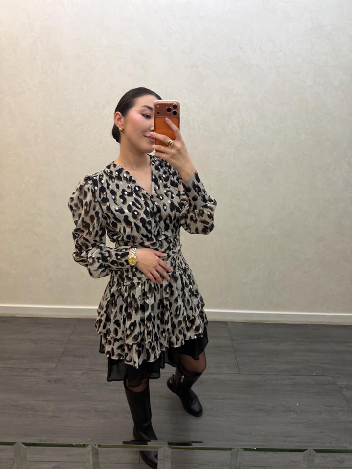 Тигровое платье