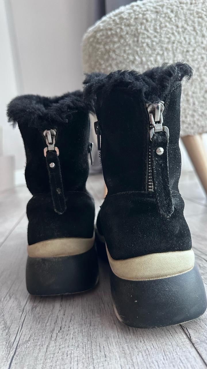 Зимние ботинки