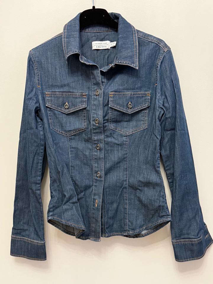 Джинсовая рубашка XS