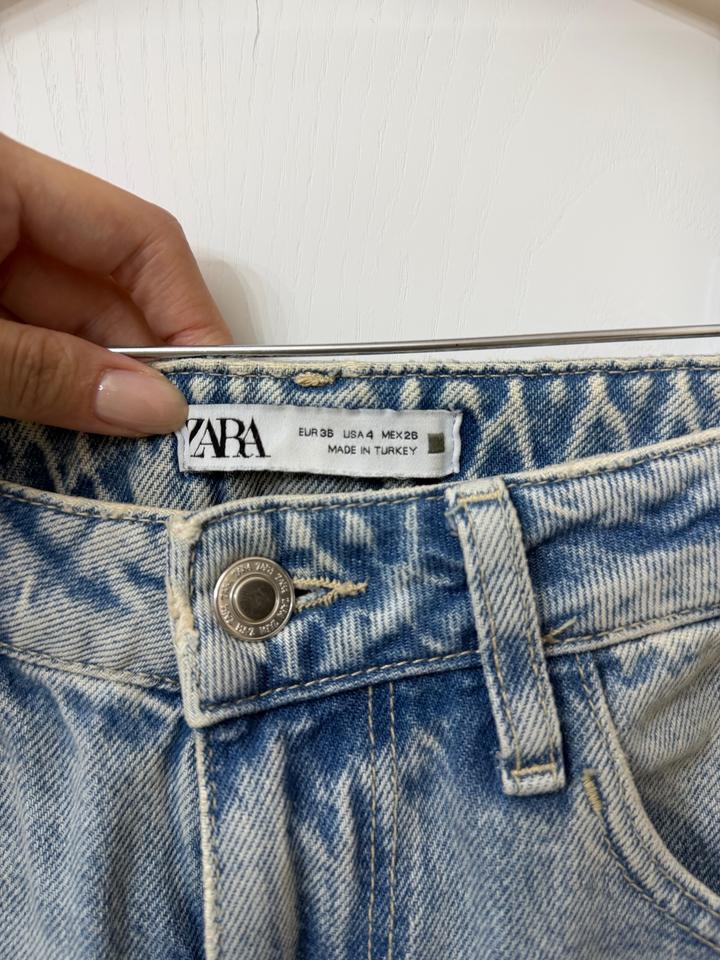 Джинсы Zara