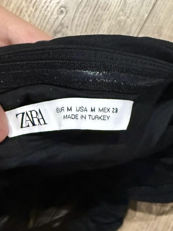 Платье Zara