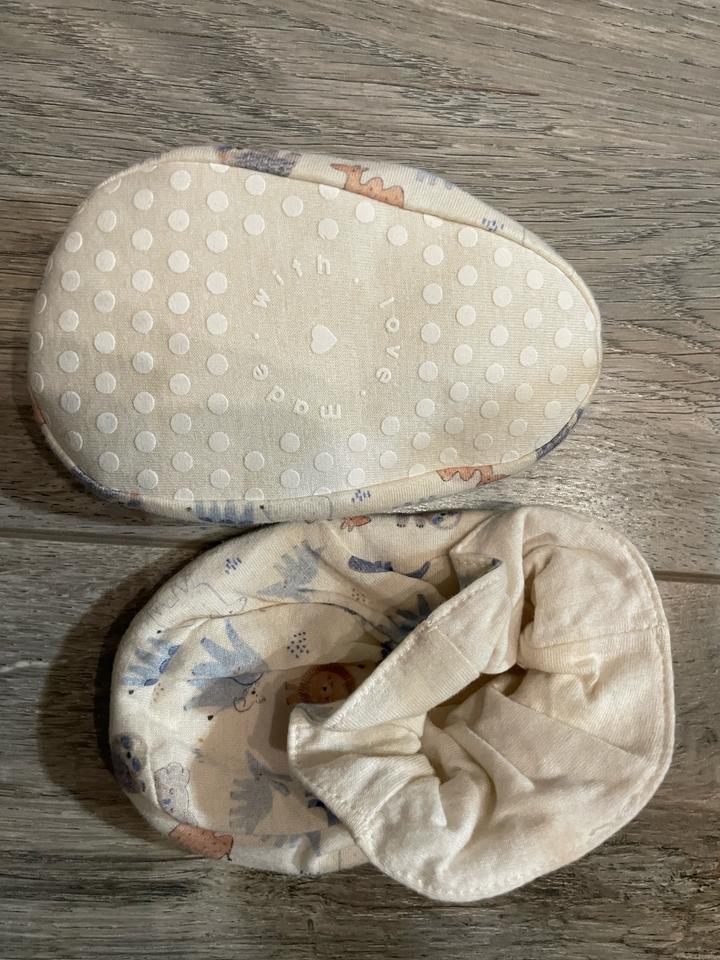 Mothercare пинетки