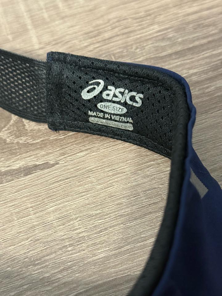 Козырек asics