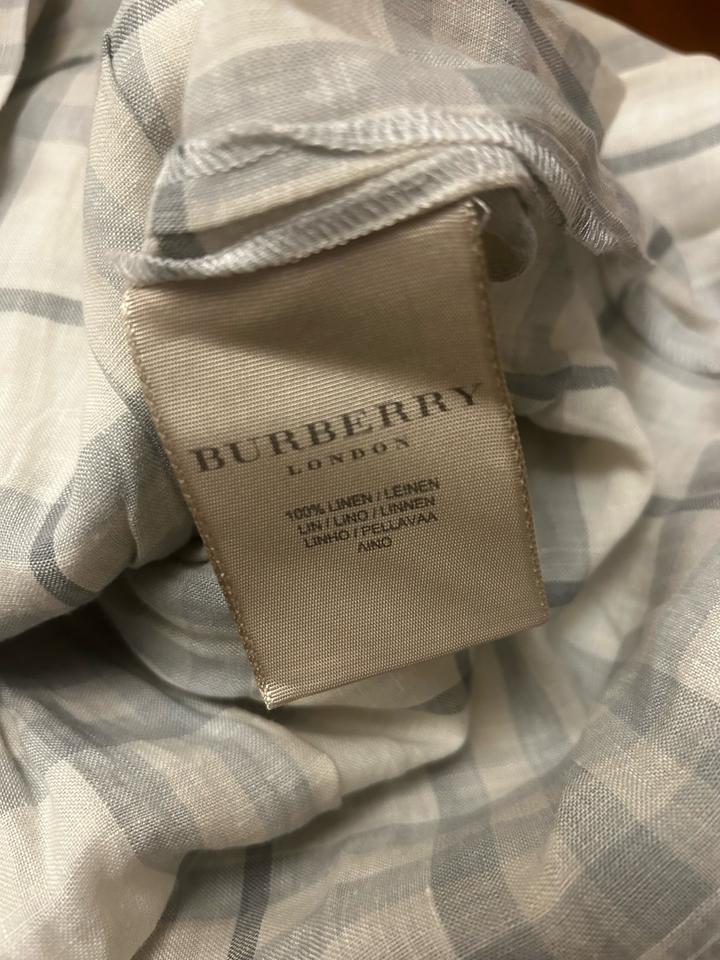 Серо-белое клетчатое Burberry юбка