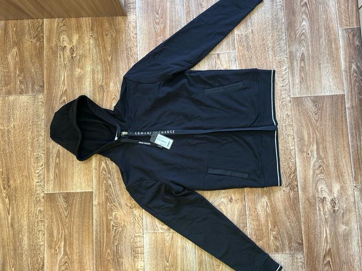 Костюм Armani Exchange