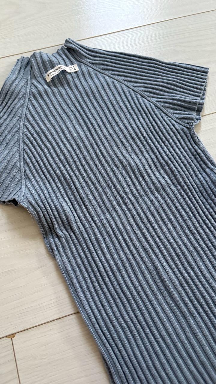 Stradivarius Голубой топ с средней горловиной