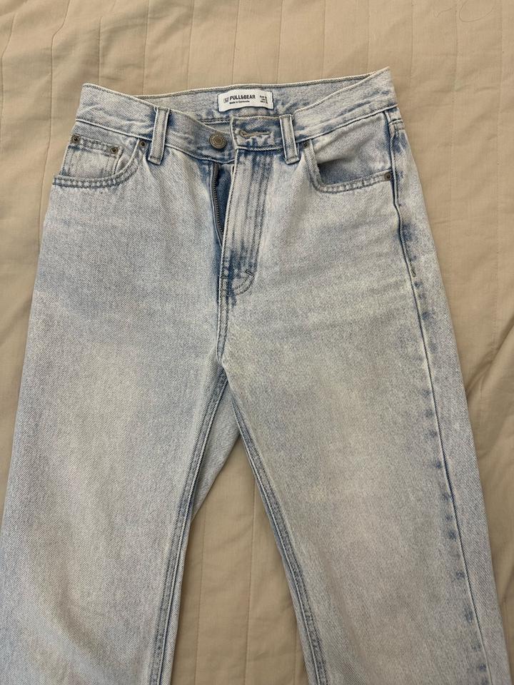 Джинсы Pull and Bear