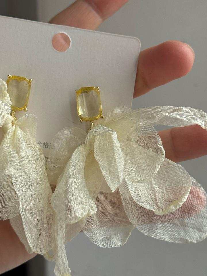 Нежные сережки