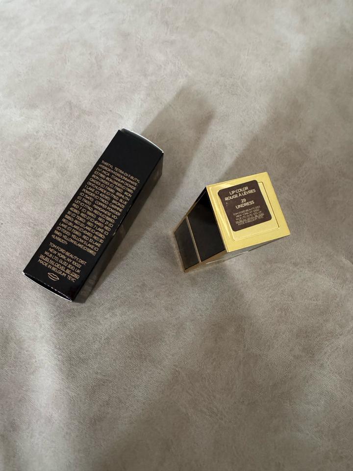 Tom Ford помада 29 Undress