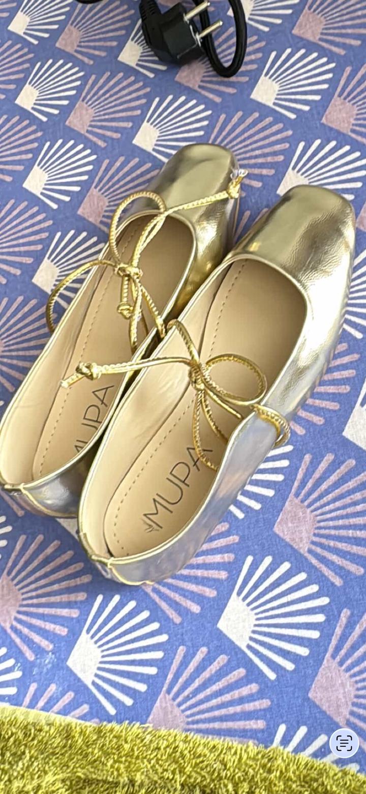 Балетки с квадратным мысом