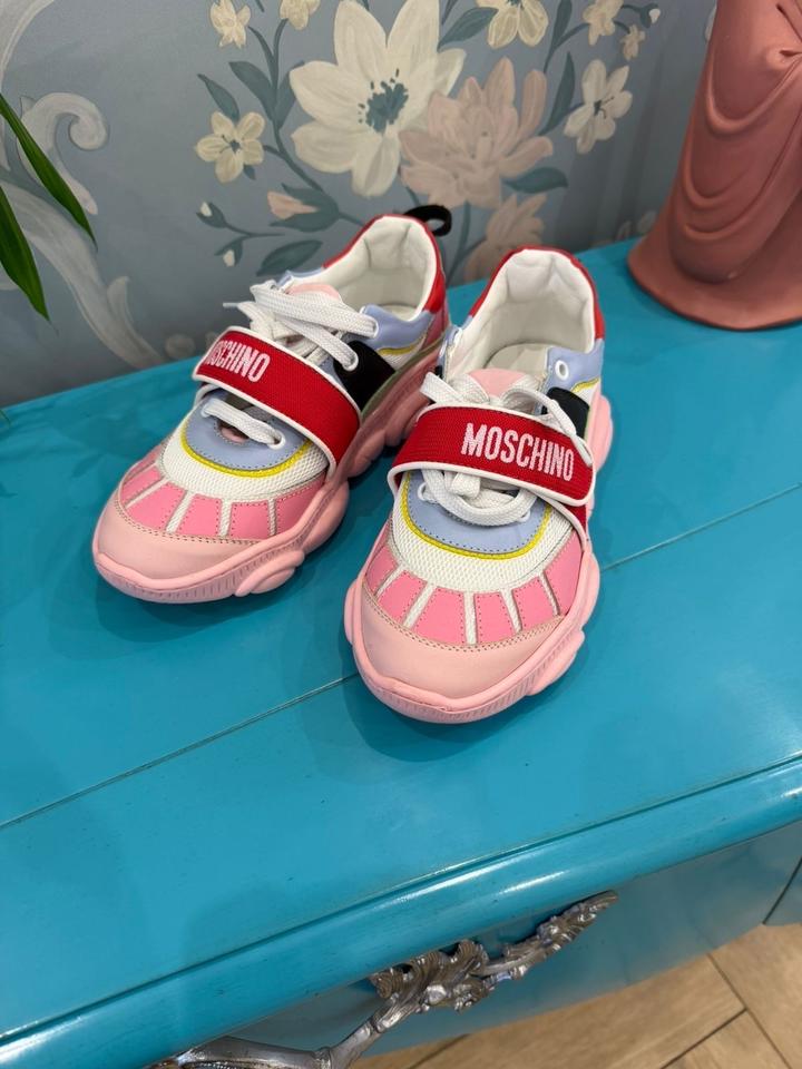 Детские кроссовки/мокасины на девочку