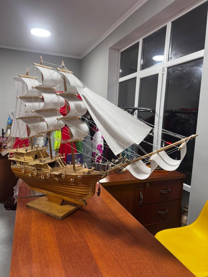 Корабль ручной работы