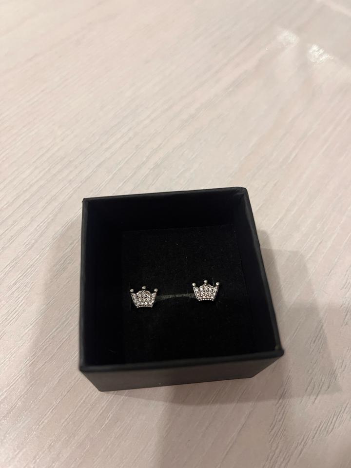 ✨ Серебряные серьги «Корона»