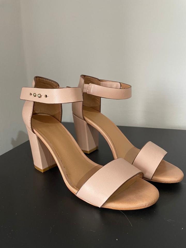 Босоножки Mango