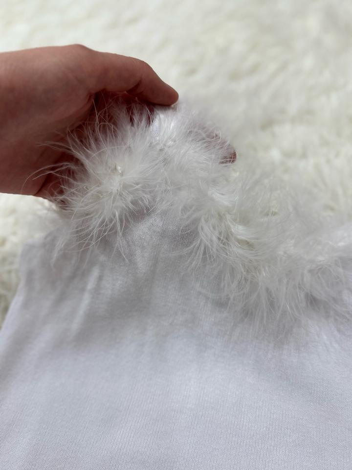 Майка топ с перьями