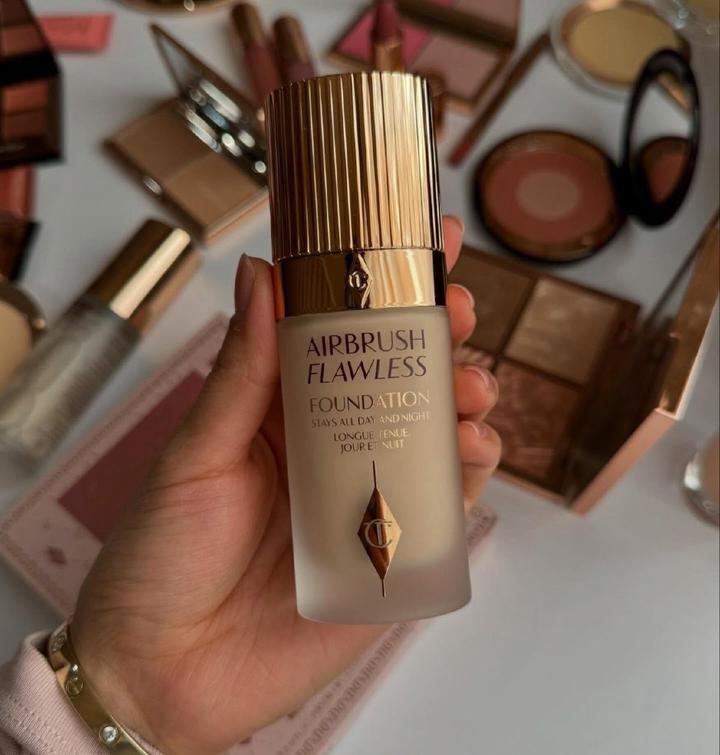 Тоналка Charlotte Tilbury