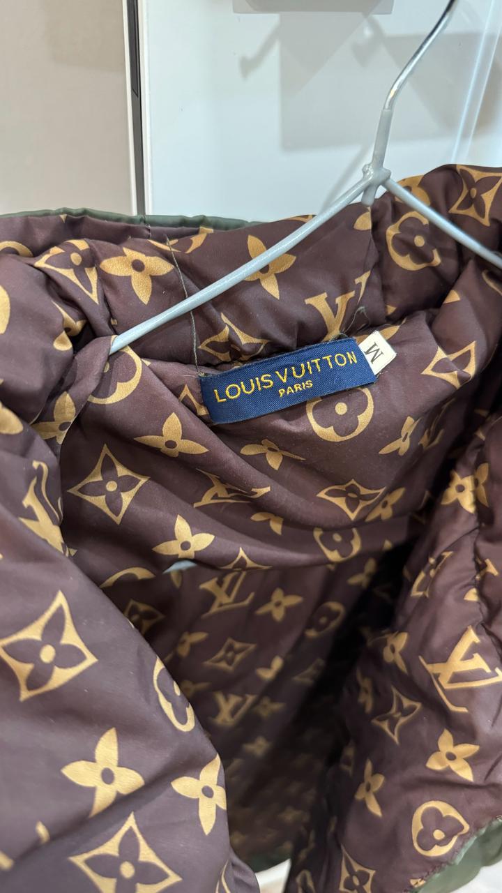 Куртка от Lv