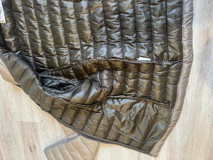 Куртка на пуху от Mango. Размер S/M