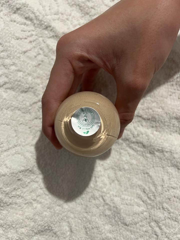 Clinique Even Better Clinical Serum Foundation SPF 20 в оттенке WN 01 Flax.