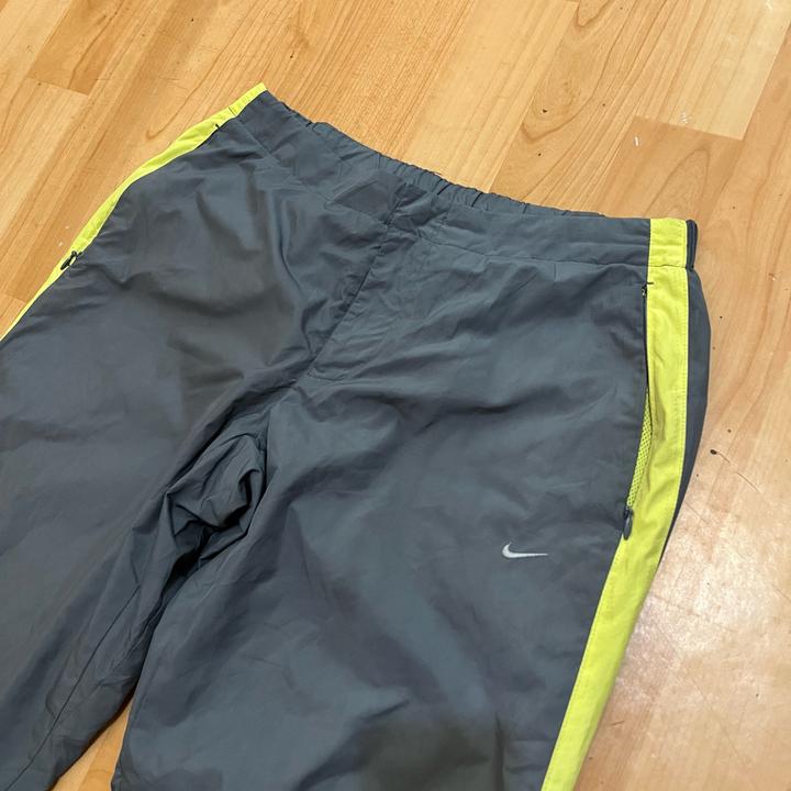 спортивные штаны Nike