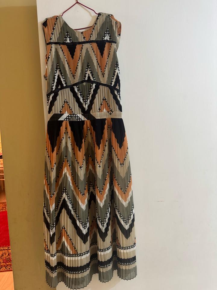 Платье Massimo Dutti