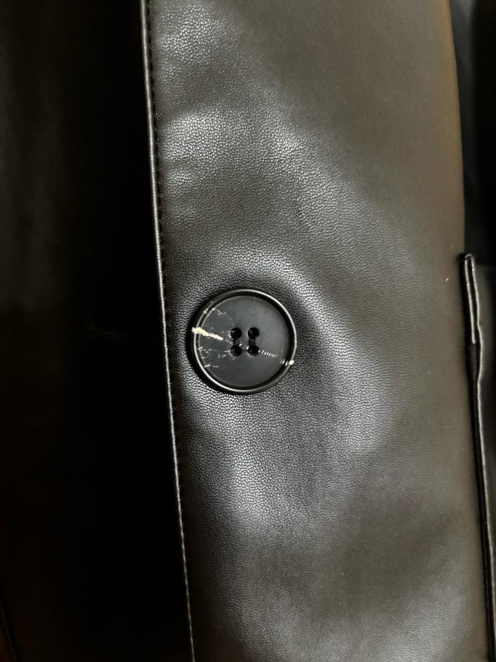 Кожаный пиджак massimo dutti