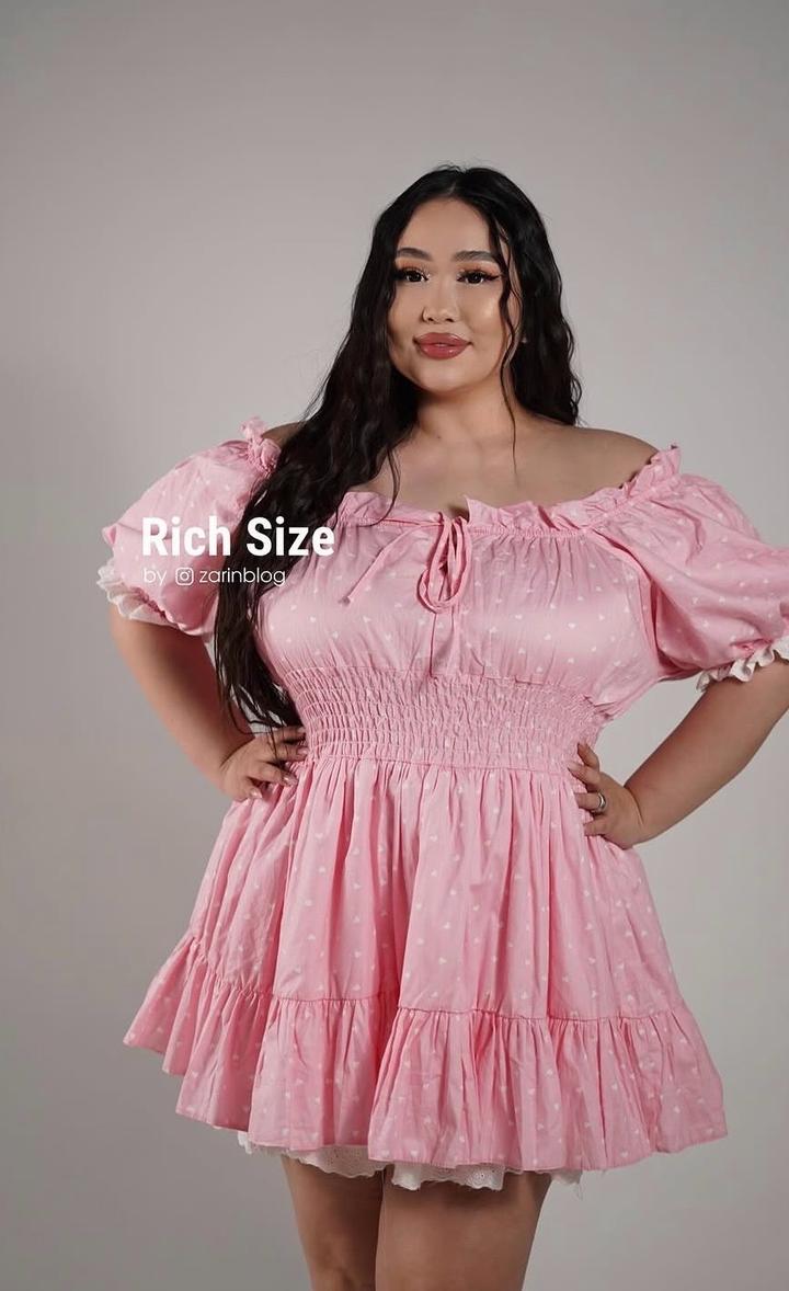Продам стильное платье plus size
