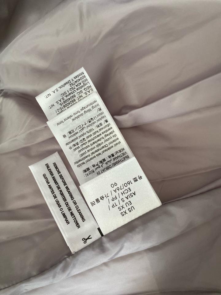 Куртка Calvin Klein. Размер XS