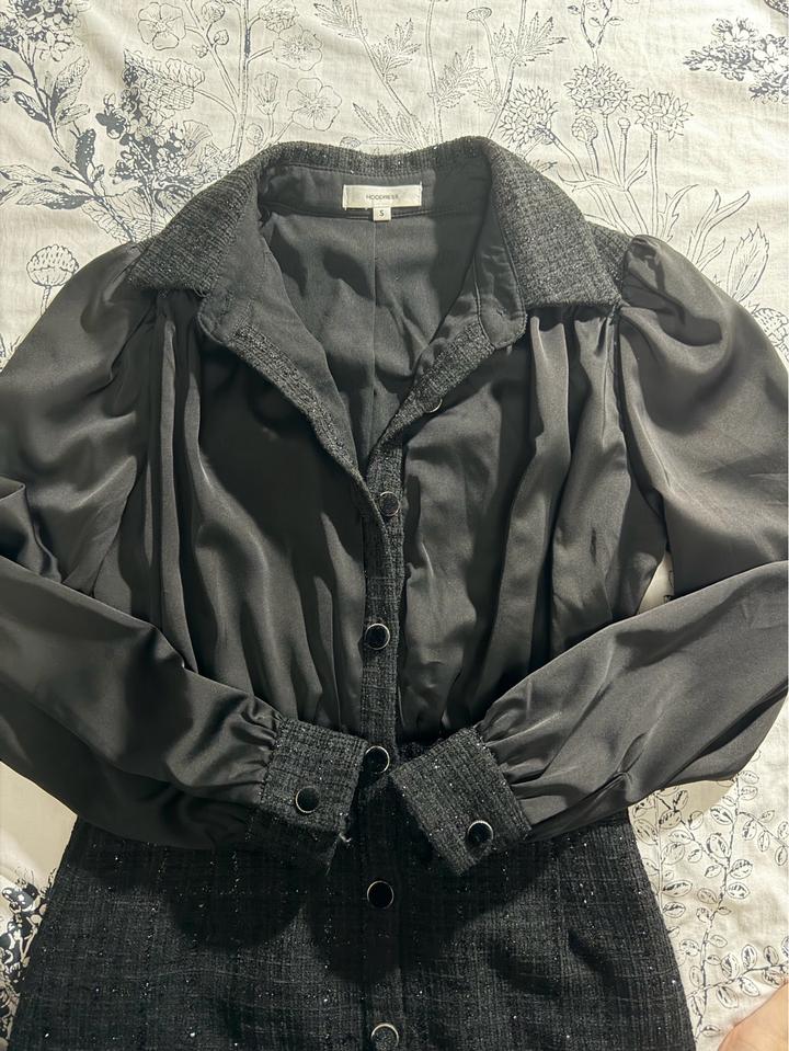 Платье чуть выше колена