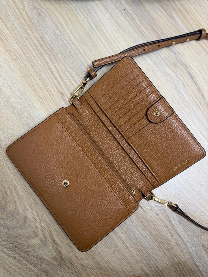 Сумка-клатч Michael Kors