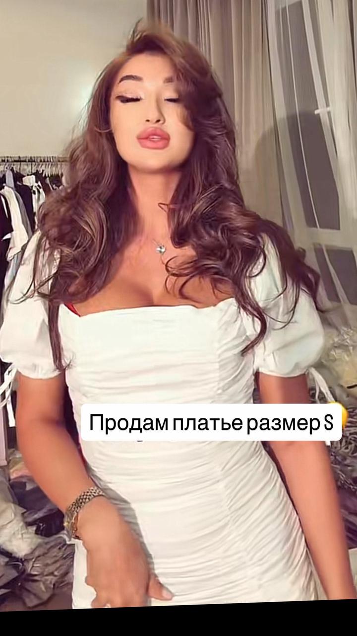 Платье белое короткое