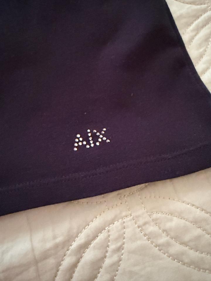 Топ Armani Exchange