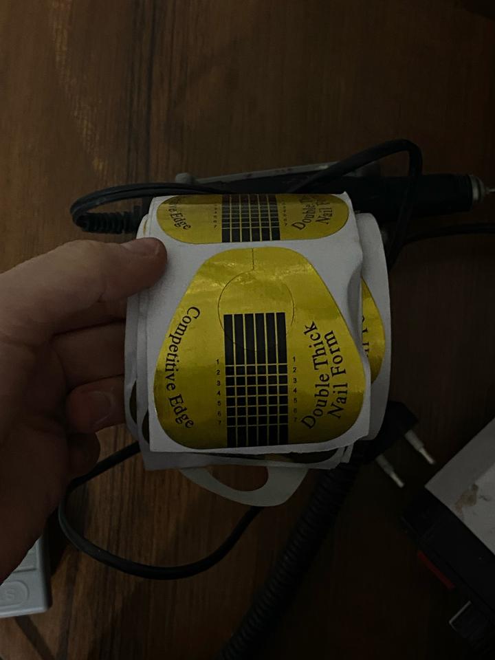 профессиональный аппарат для маникюра и педикюра Strong204