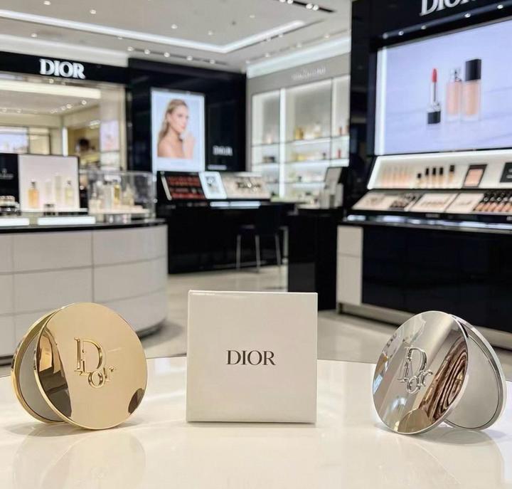 Зеркальце Dior