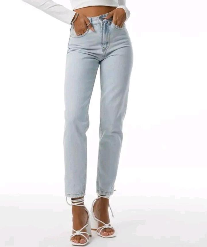 Новые джинсы (мом)