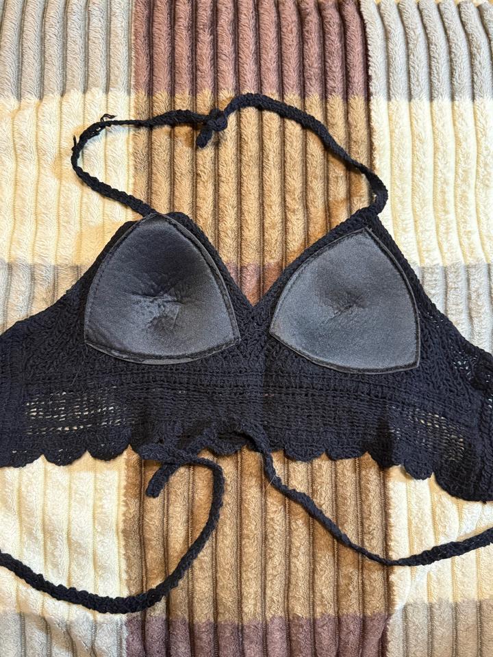 Пляжный топ на завязках